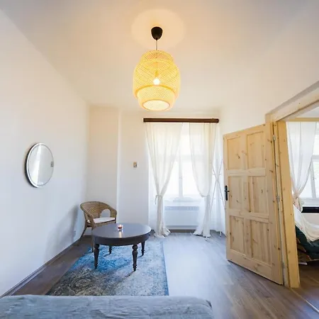 Symphony Close To The Historic Center With Self Check In Apartment *